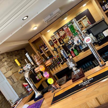 Cross Hands Hotel Llanybyther Exterior foto